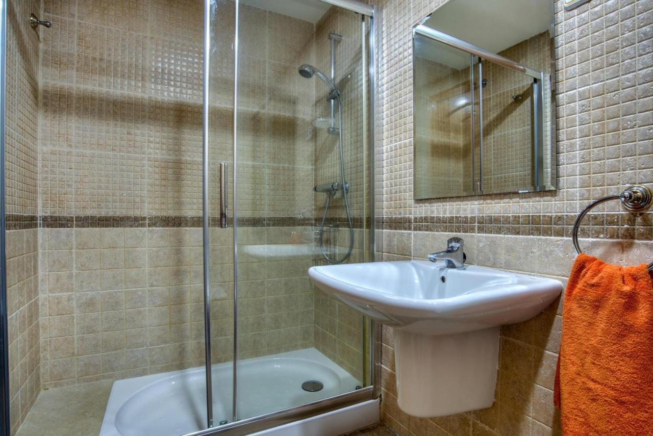 Appartamento Apartamento 150 M Playa Tossa Tossa de Mar Esterno foto